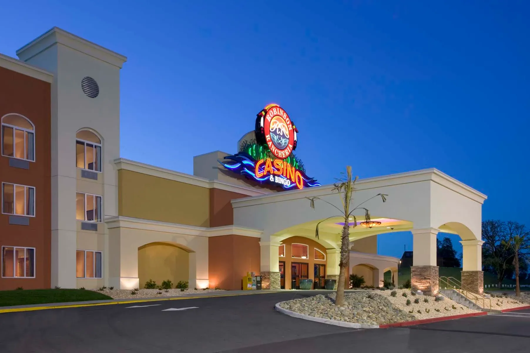 Resort evening with dinner and shared meeting plans